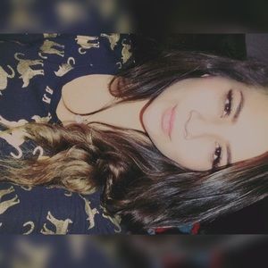 Meet your Posher, Belle